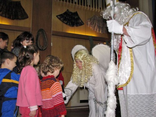 Mikulášské zpívání u stromečku - 3.12.2010